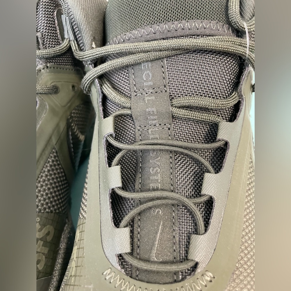 Nike Men's React SFB Carbon Men's Elite Outdoor Shoes Men's Size 11 EU45 NWT - Picture 11 of 12